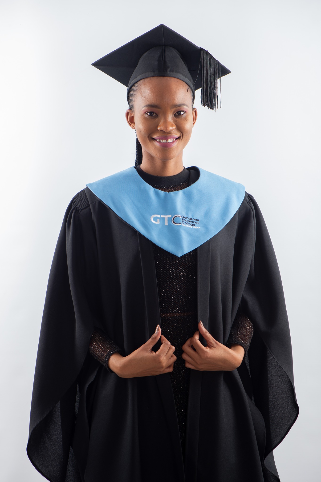 The No.1 name in Graduation Attire. #graduationwear #Graduation2025 #angels