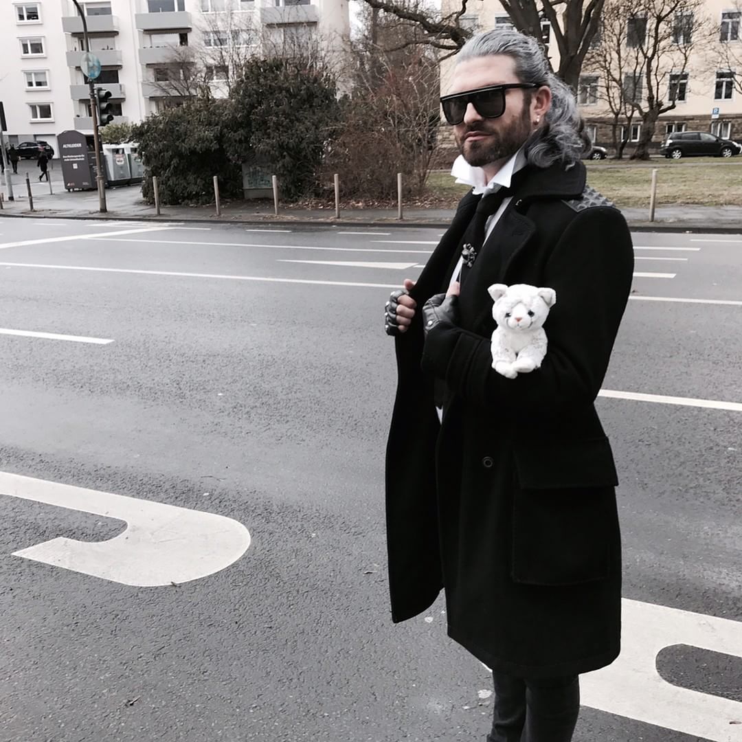 KARL LAGERFELD 🖤Merci🙏🏼 “I am like a caricature of myself, and