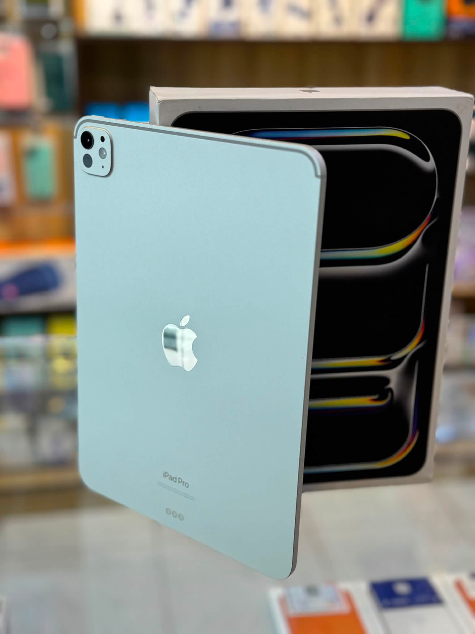 iPad Pro M4 256GB （バッテリー94%） iPad Pro M4 256GB （バッテリー