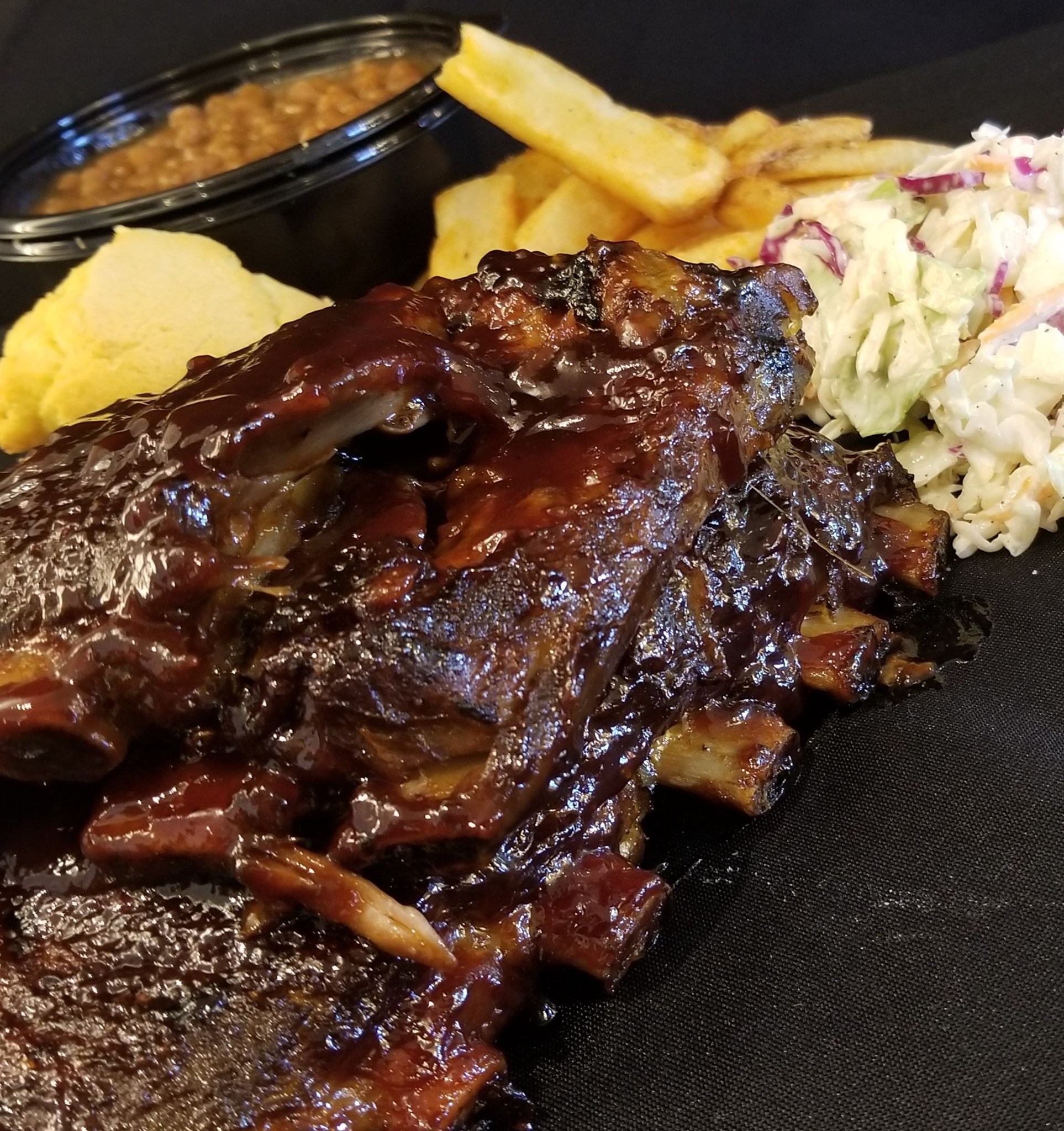 Royal Ribs & Chicken | Nanuet NY