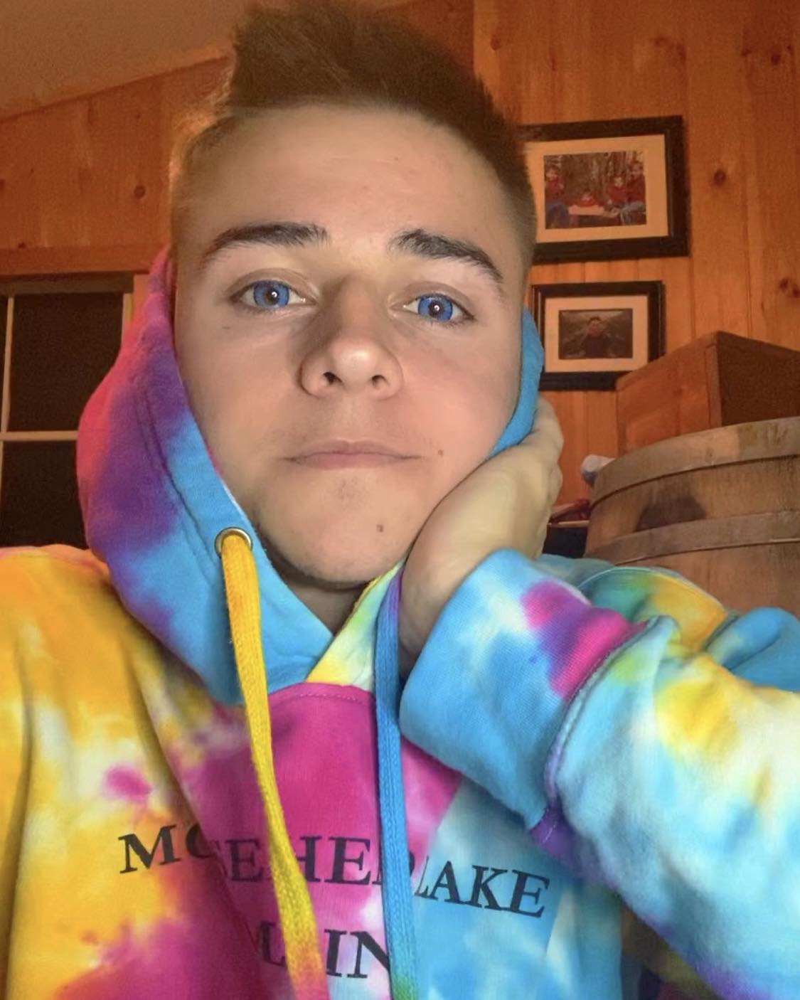 Stanchris - have a rainbow day! 🌈 | Facebook