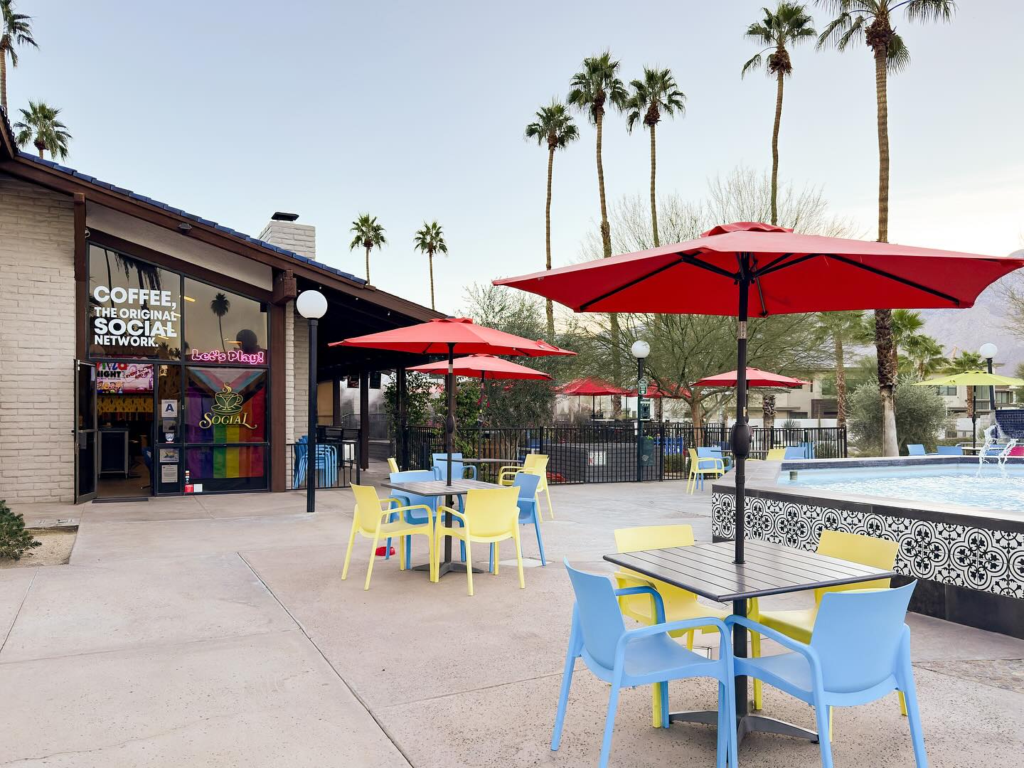 The Social Cafe & Lounge | Palm Springs CA