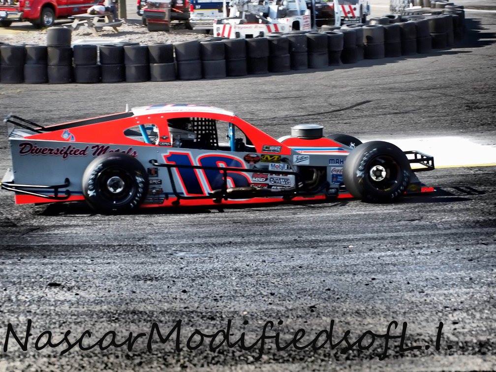 The Nascar Modifieds of Long Island