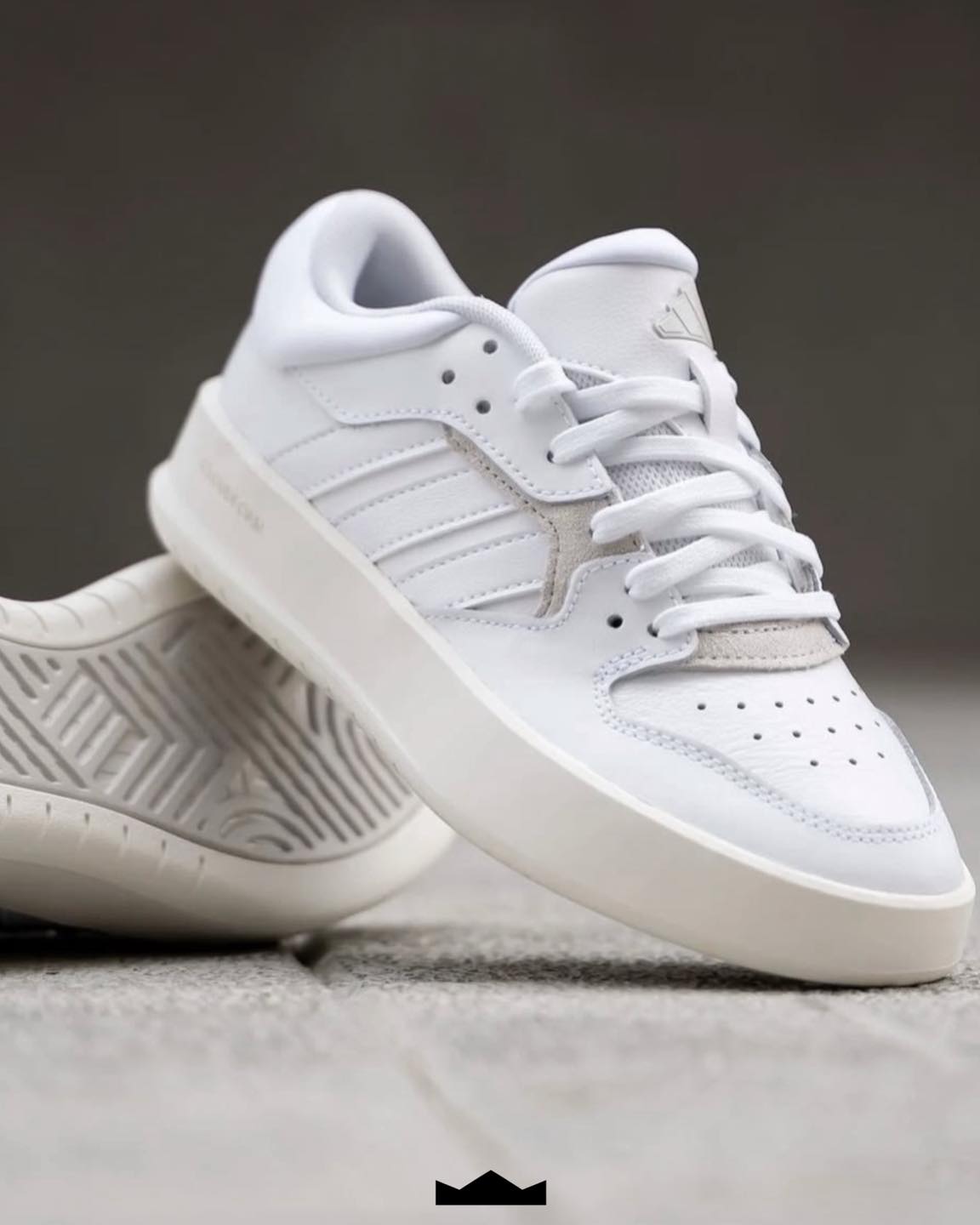 SALE‼️ ADIDAS COURT 24 “WHITE” MEN Talla: 10.5 Us / 28.5 Cm