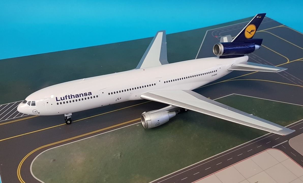 1:200 Lufthansa Cargo MD-11F Farewell