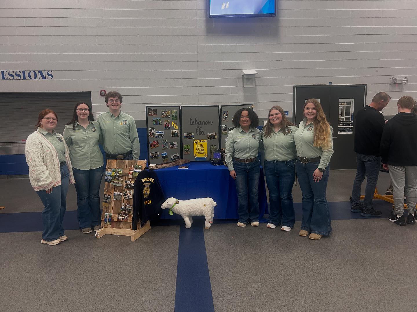 Lebanon FFA Members, Alumni and Supporters | Lebanon TN
