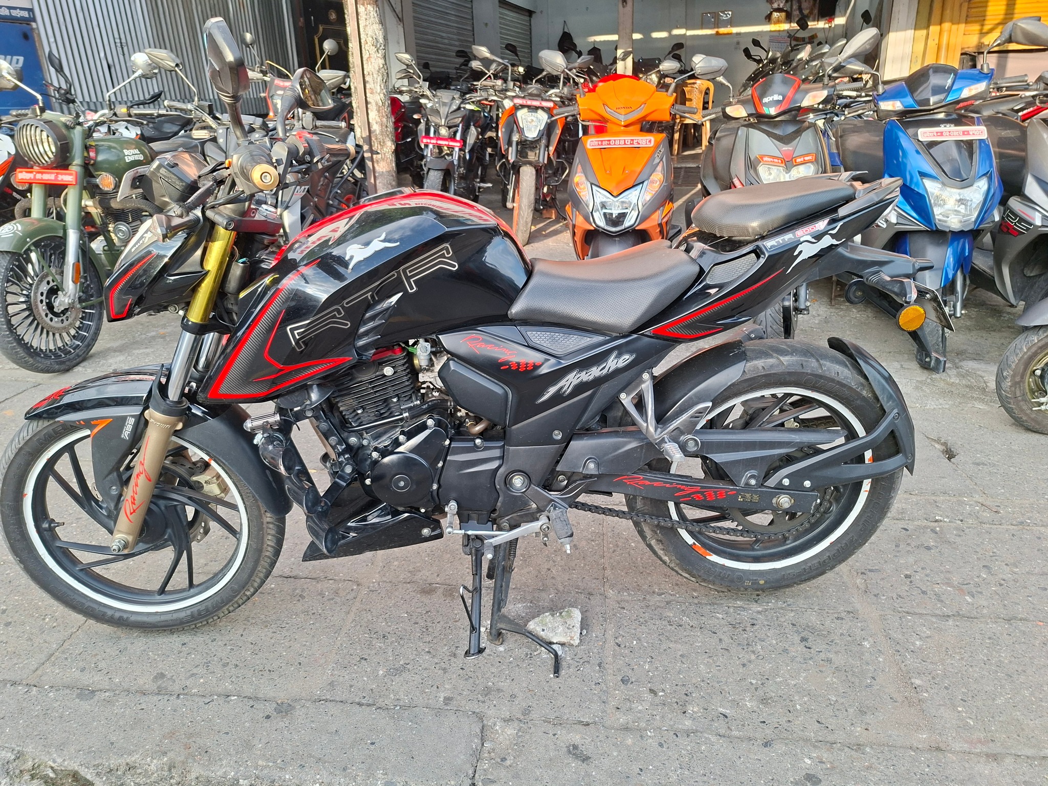 2021 model Price. 210000 Number. 981-0564776 Dharan