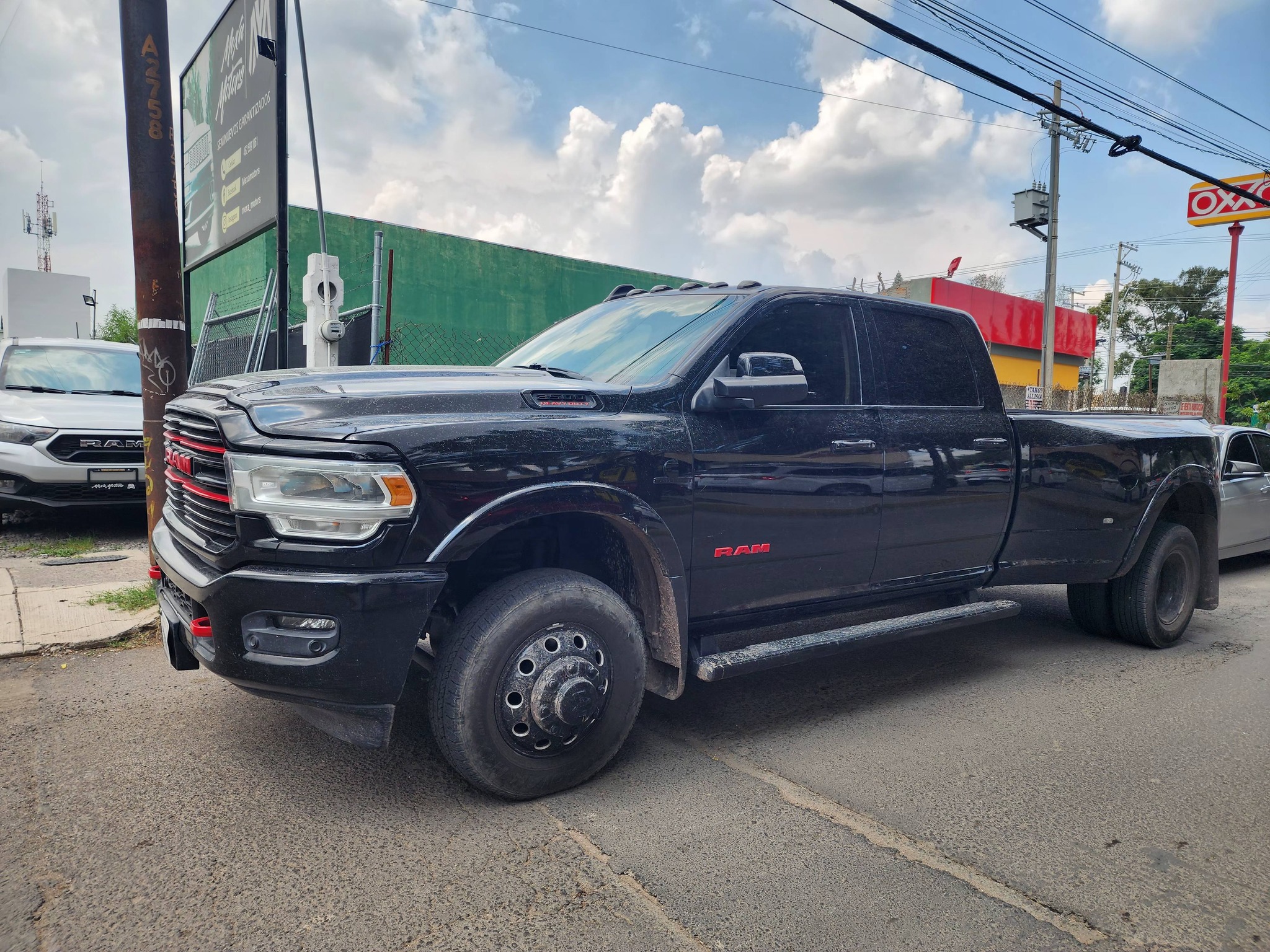 2021 Daycab con CUMMINS🔥 llanta original MUY buena✓ ☑️TE