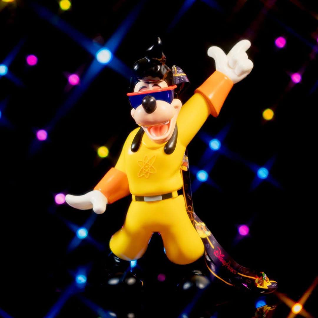Disneyland After Dark: 90s Nite is almost here! 🎶 Here's a first