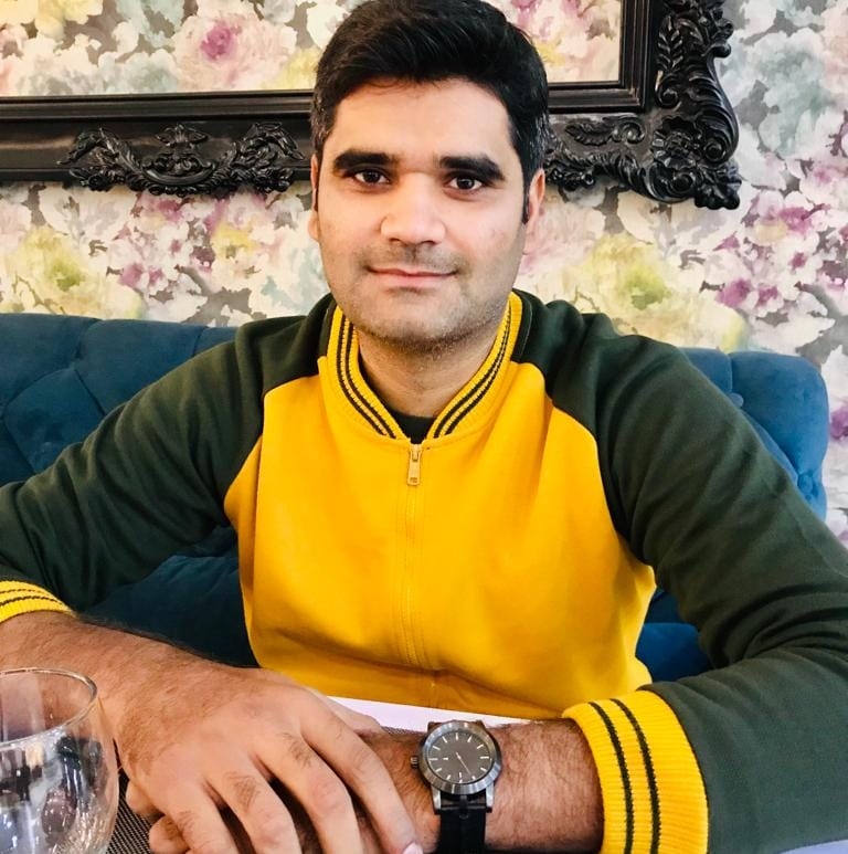 Spin Kings of Pakistan - Hope HAFEEZ will Lift this trophy on October ...