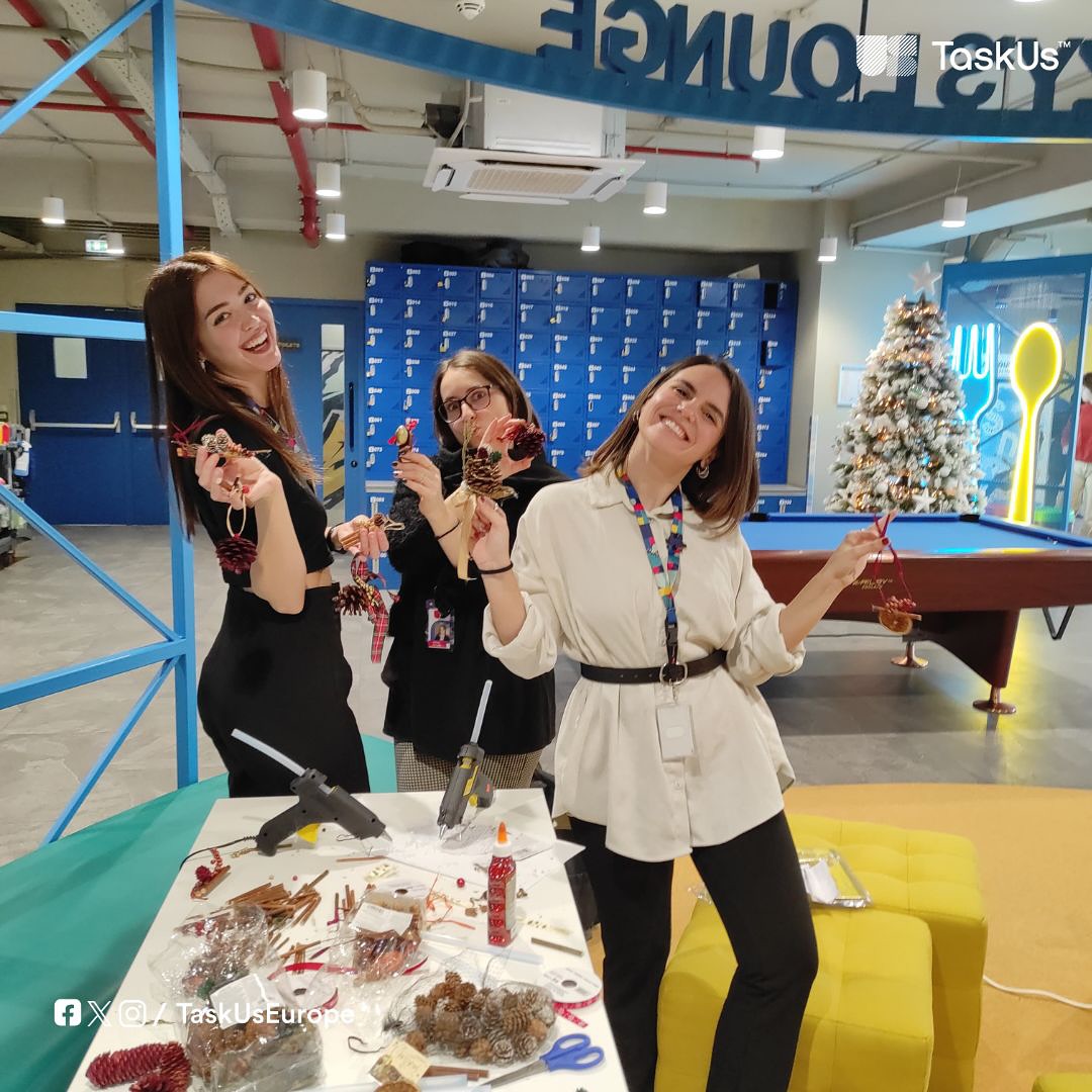 TaskUs - 🎄 Christmas magic at TaskUs Greece! 🎁 Our team... | Facebook
