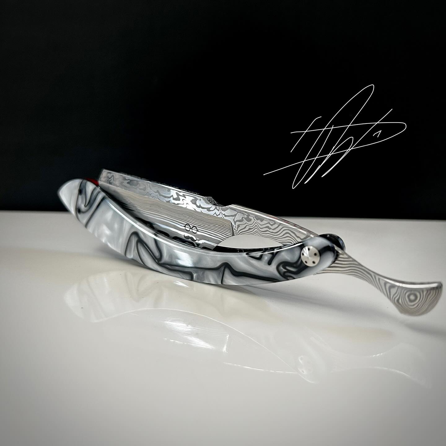 Woolfblades - New handmade straight razors available for...