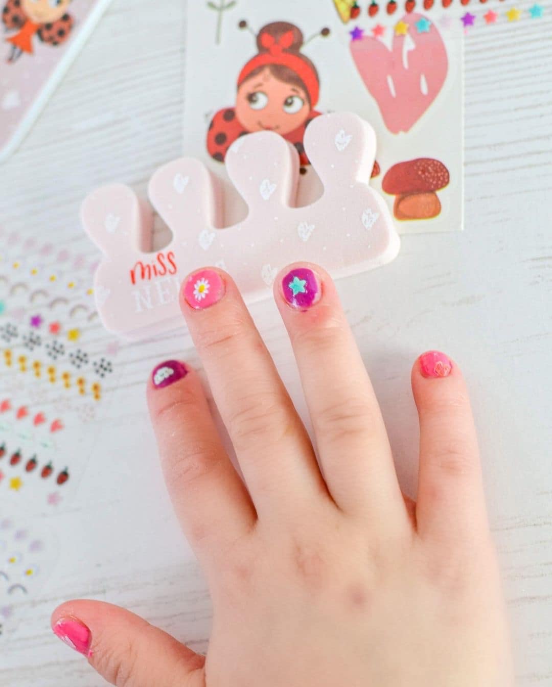 Kit Maquillage Et Vernis à Ongles Miss Nella Pour Enfants - Idée Cadeau De Noël, Trousse Remplissage De Bas - Neuf