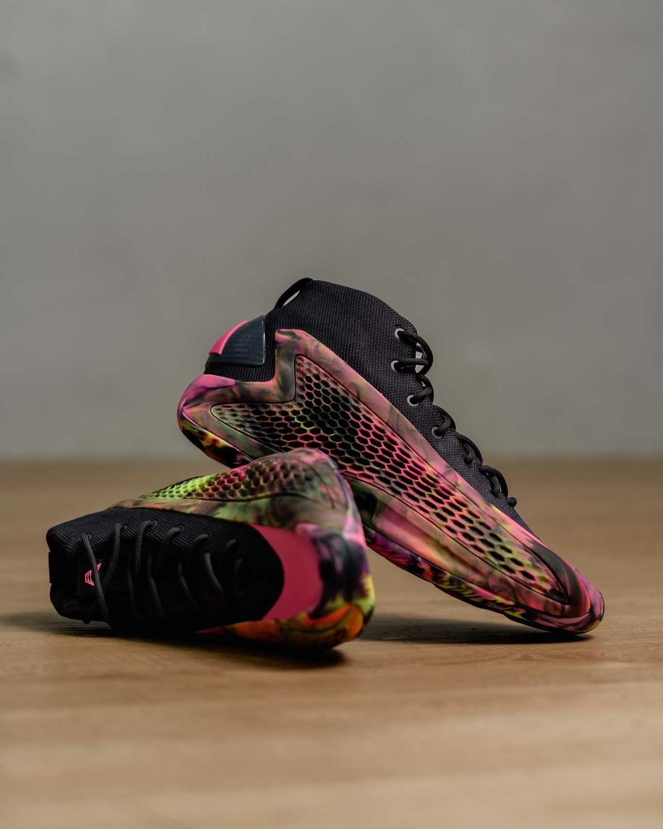 Adidas AE 1 “MX Fuchsia” Link：https://www.ebay.com/itm 