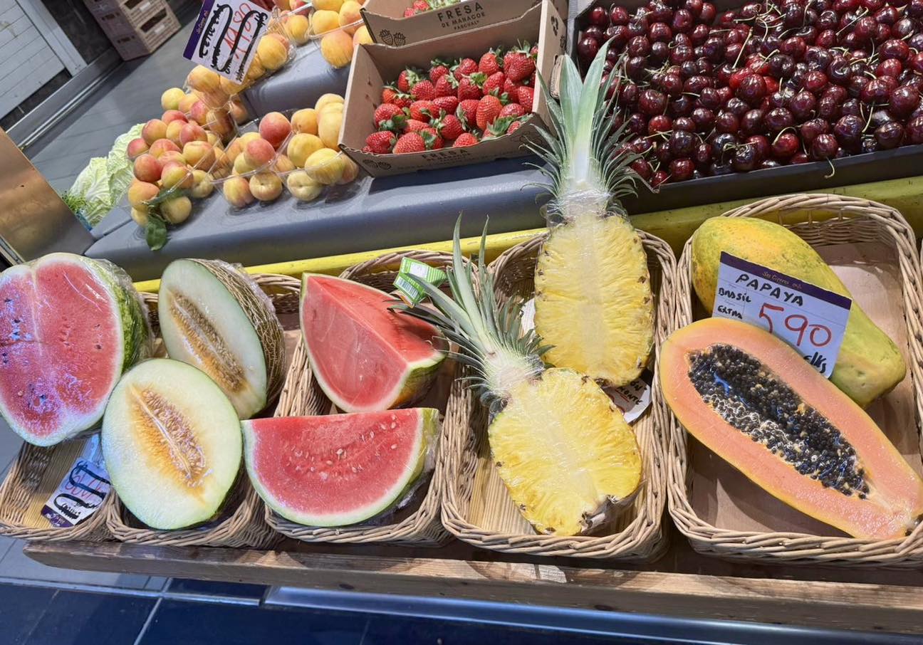 Cheeky fruits What kind of a cheeky fruit is this for a Monday or