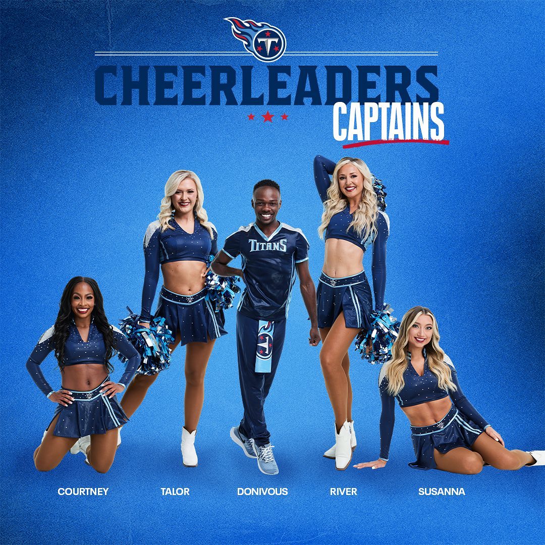 Tennessee Titans Cheerleaders & T-Rac