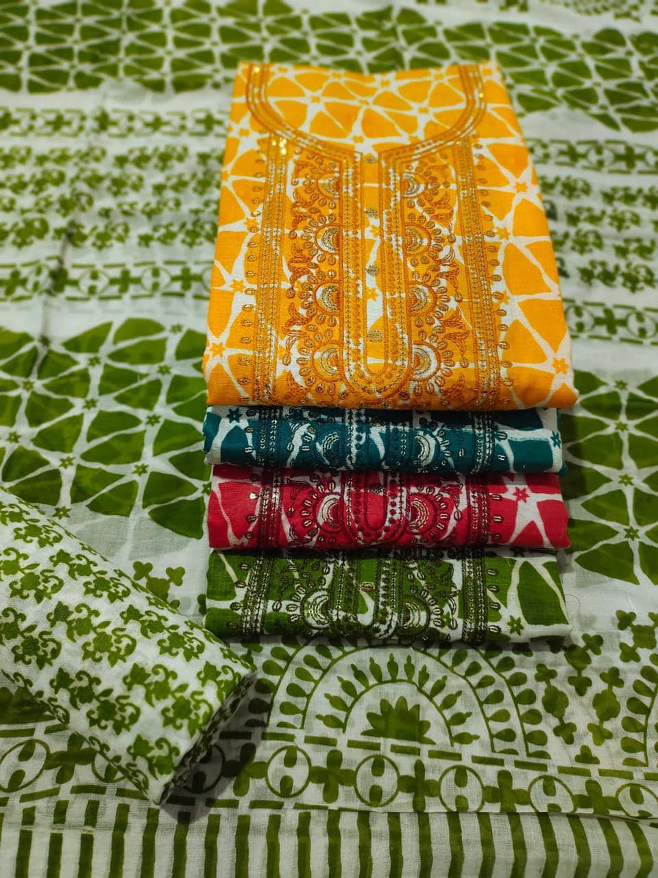 Meru Collection