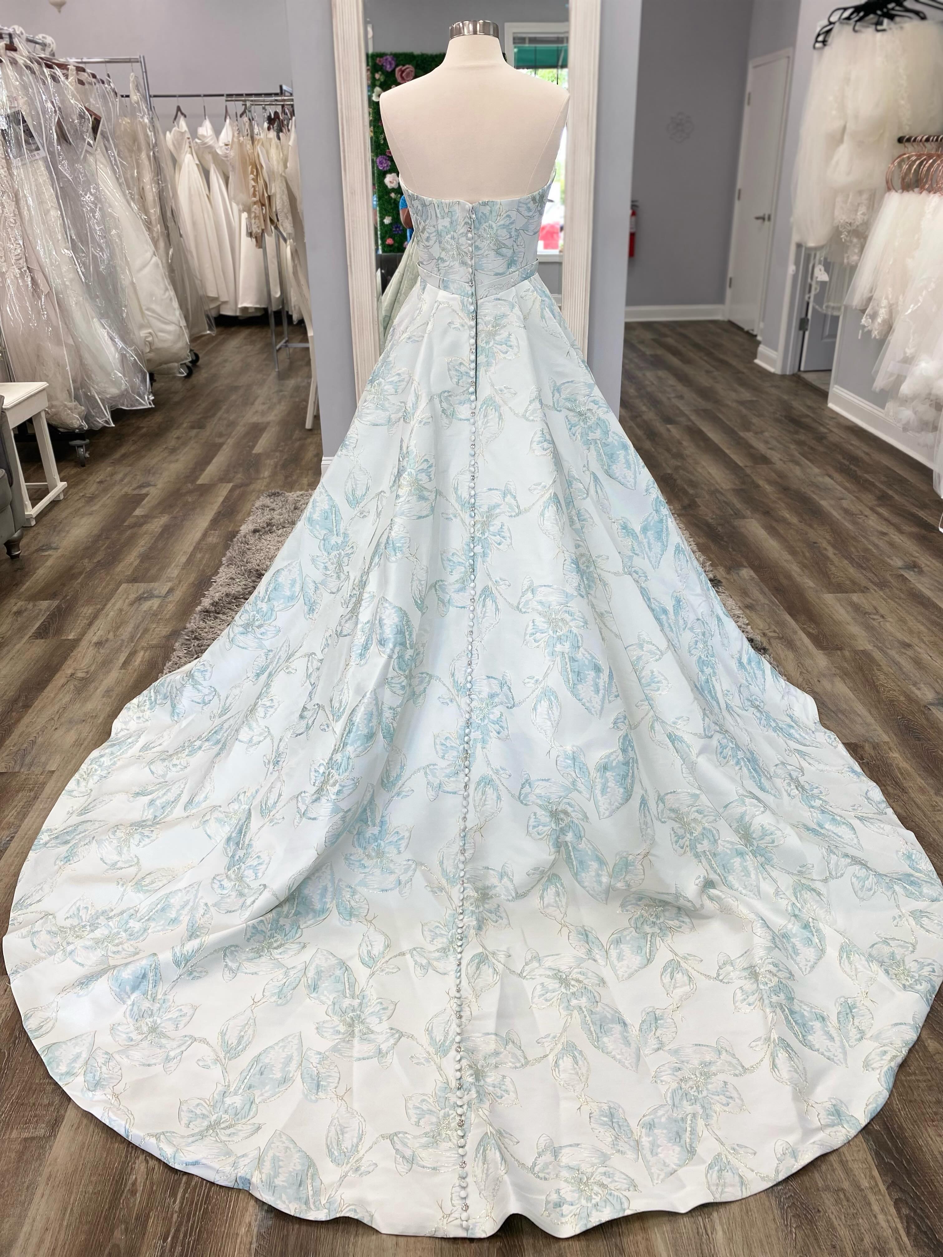 Two Oaks Bridal Boutique introduces Bianca wedding dress for 2027
