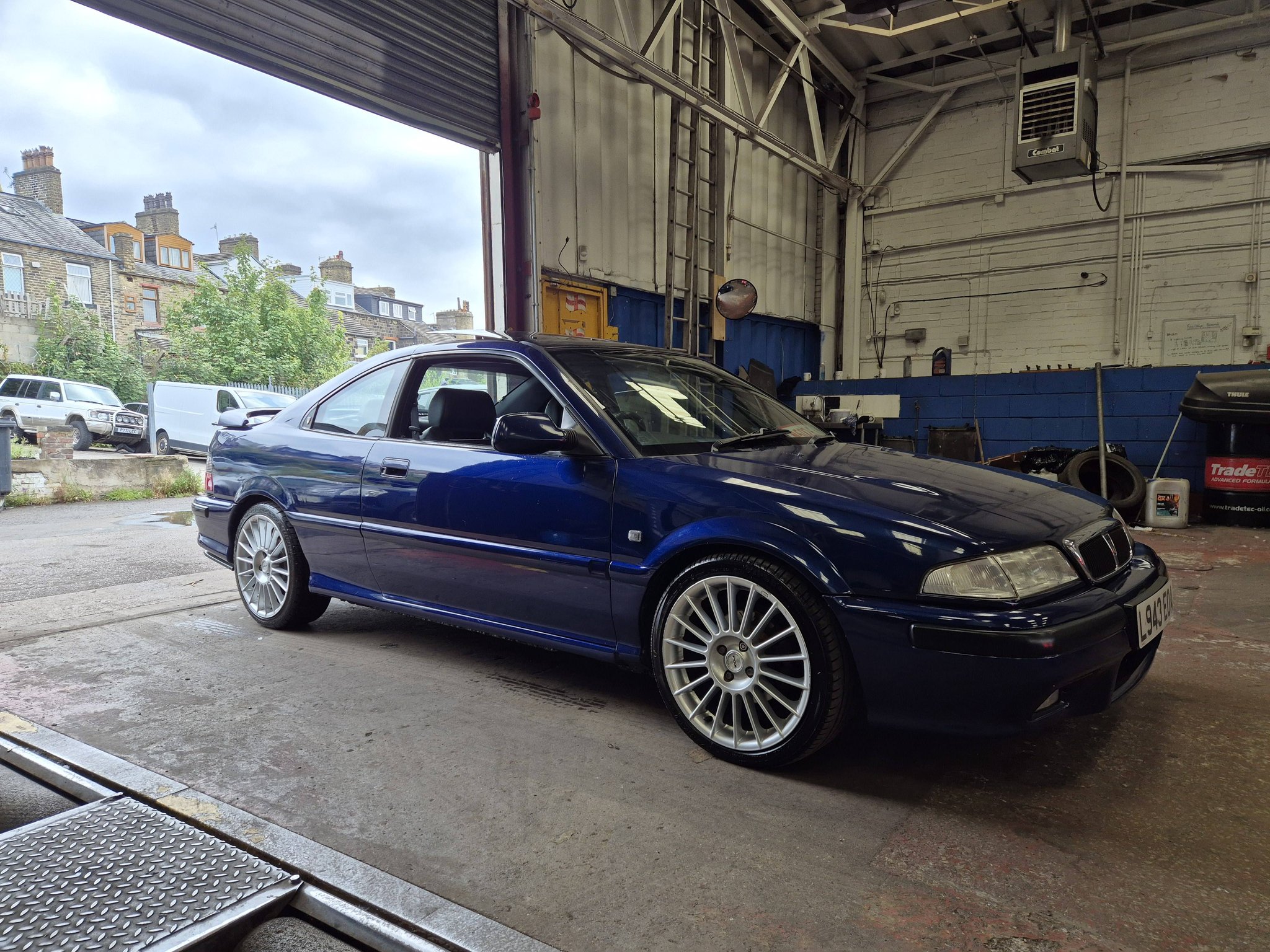 The Tomcat is out for an Mot and new heels all round 👍