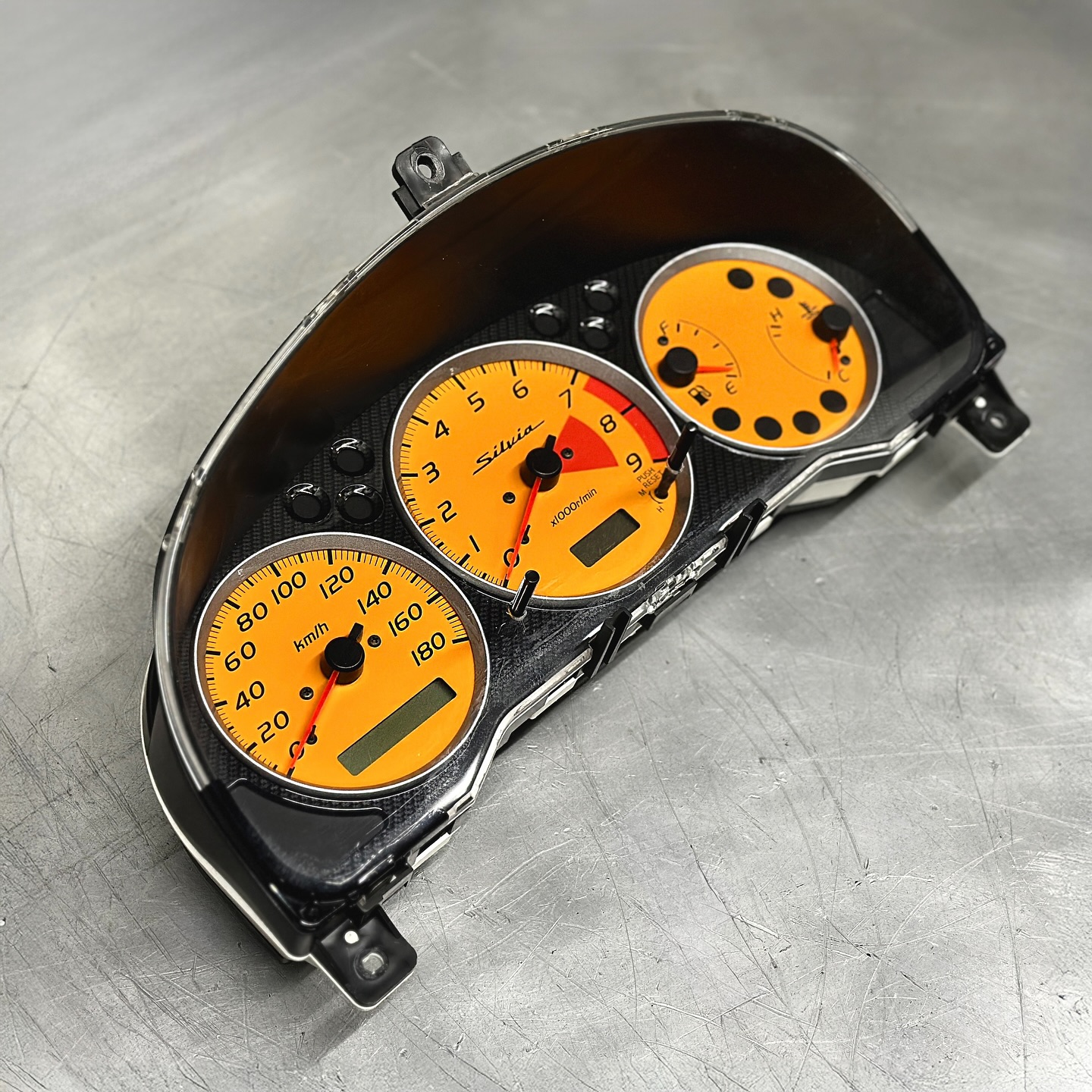Nissan Silvia S15 B-Package Orange dash clocks up for sale! These 