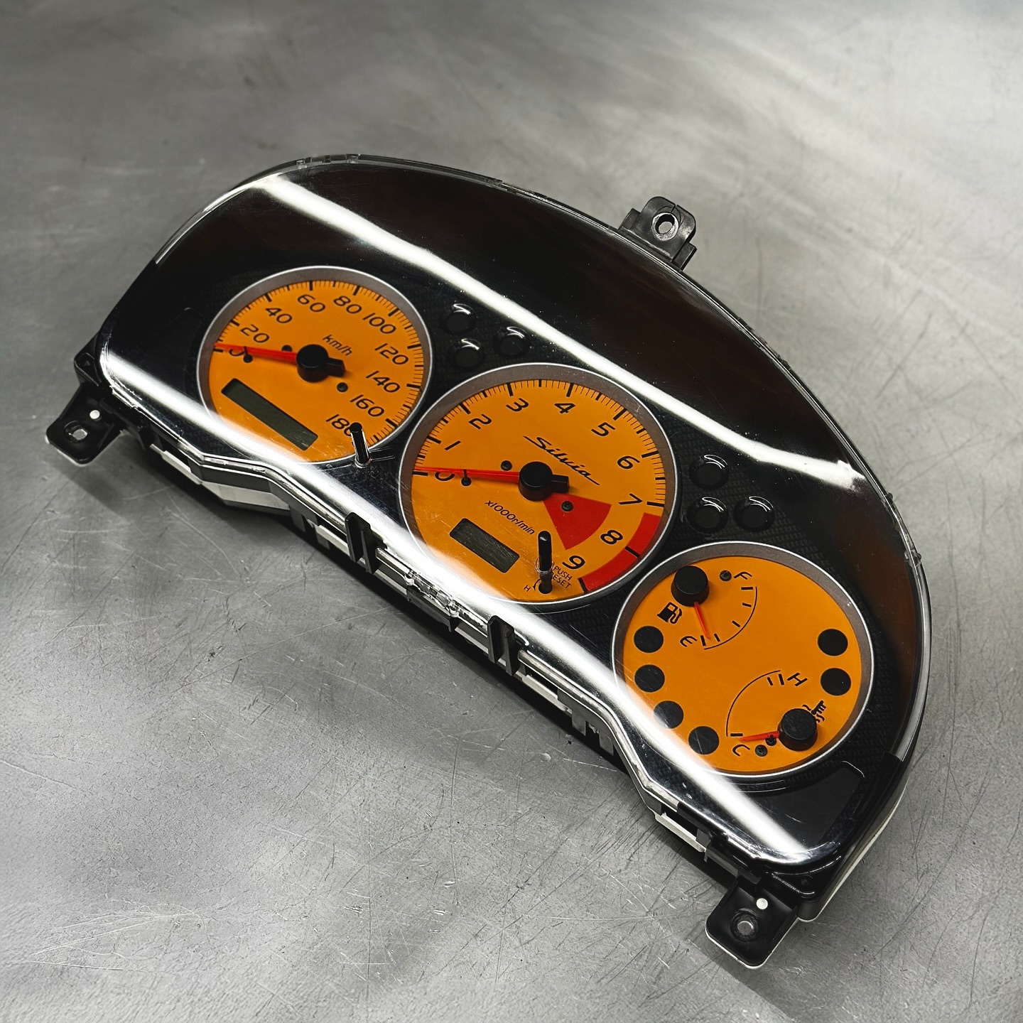 Nissan Silvia S15 B-Package Orange dash clocks up for sale! These 