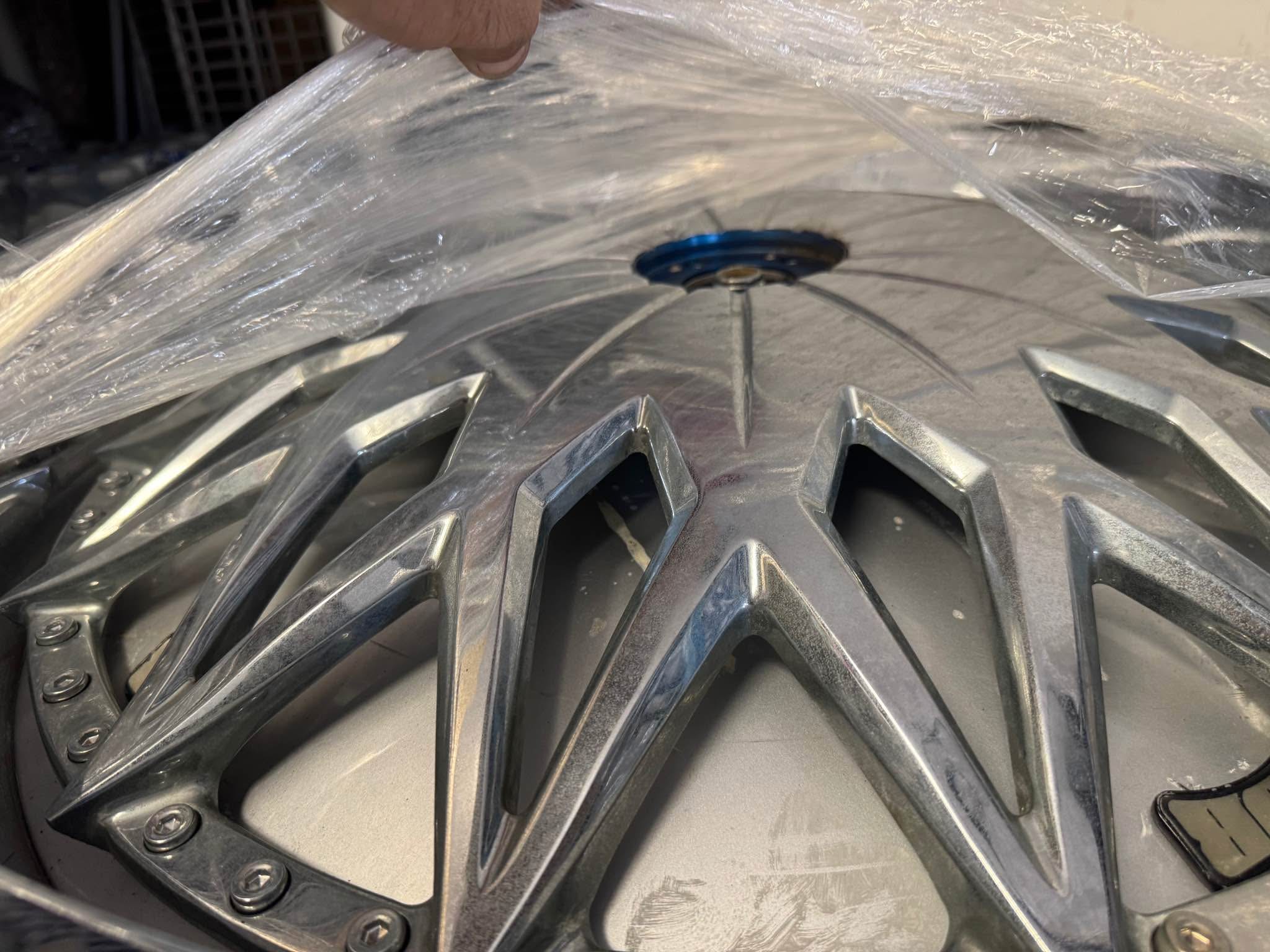DUB joker floaters 28” - Car Wheels, Tires & Parts - West Palm Beach ...