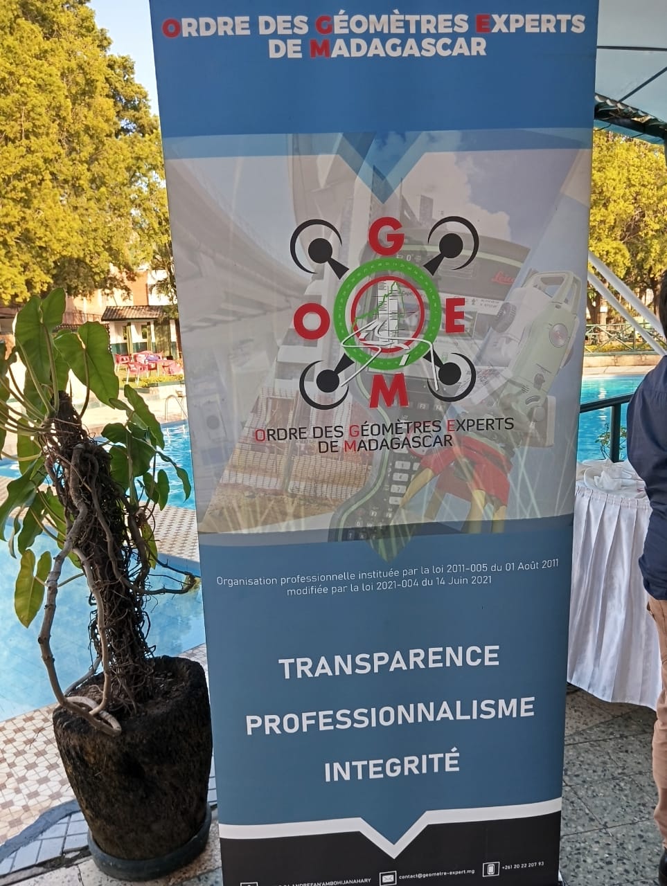 Ordre des... - Ordre des Géomètres Experts de Madagascar OGEM