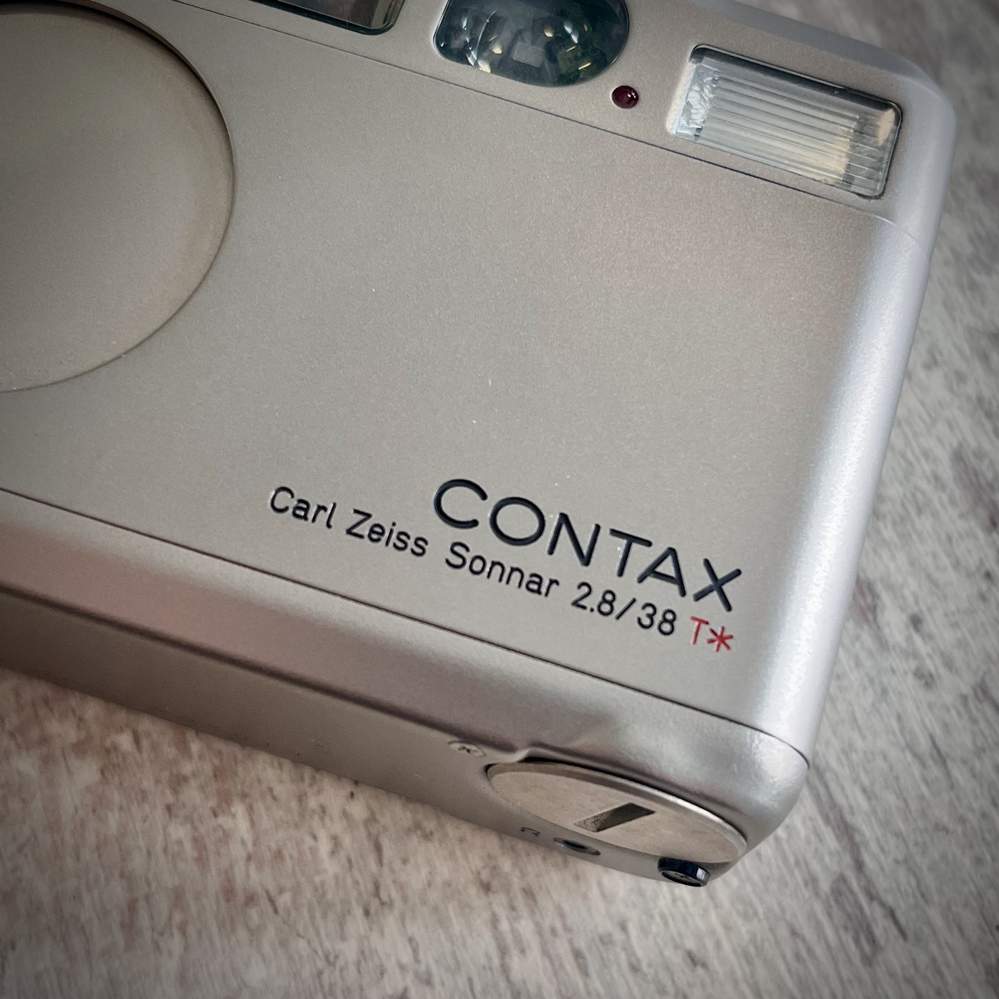 CONTAX T3D Carl Zeiss Sonnar 35mm F:2.8（CONTAX T3D 後期型 ダブル 