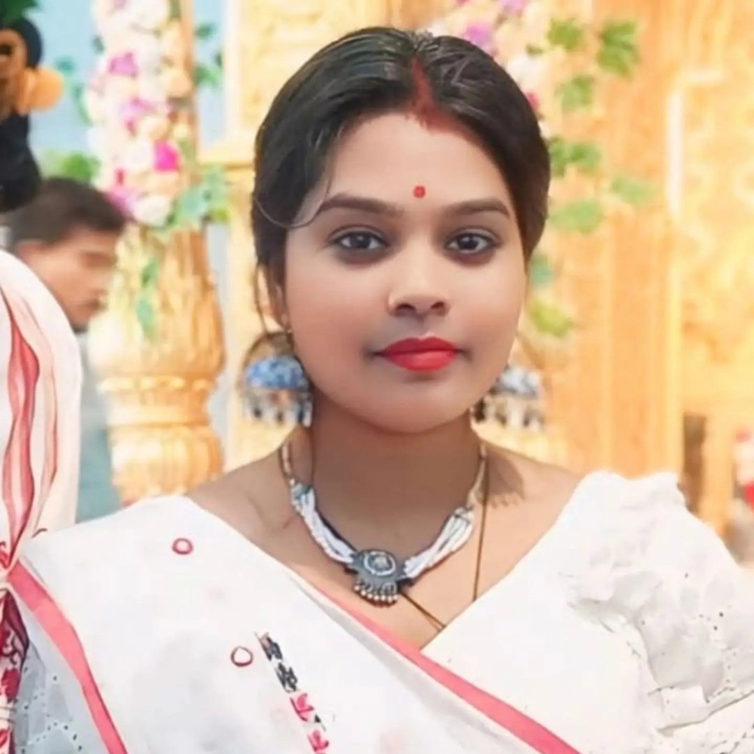 Sab mard ek jaise nhi hote..kuch mard apna sab kuch luta dete hai apni ...