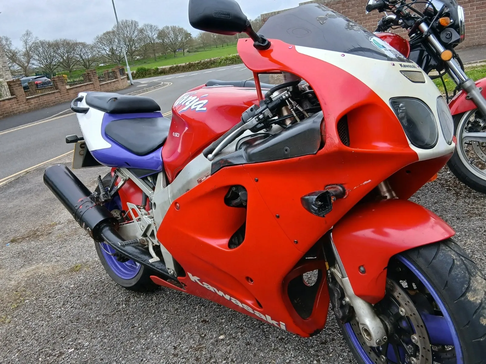 Check out this 1996 Kawasaki ZX-7R, a project bike with plenty of