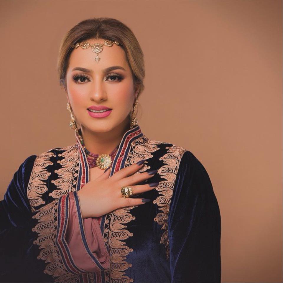 تحدي ''شكون أكثر واحد '' هاد المرة لعبناه مع الفنانة رجاء بلمير ...