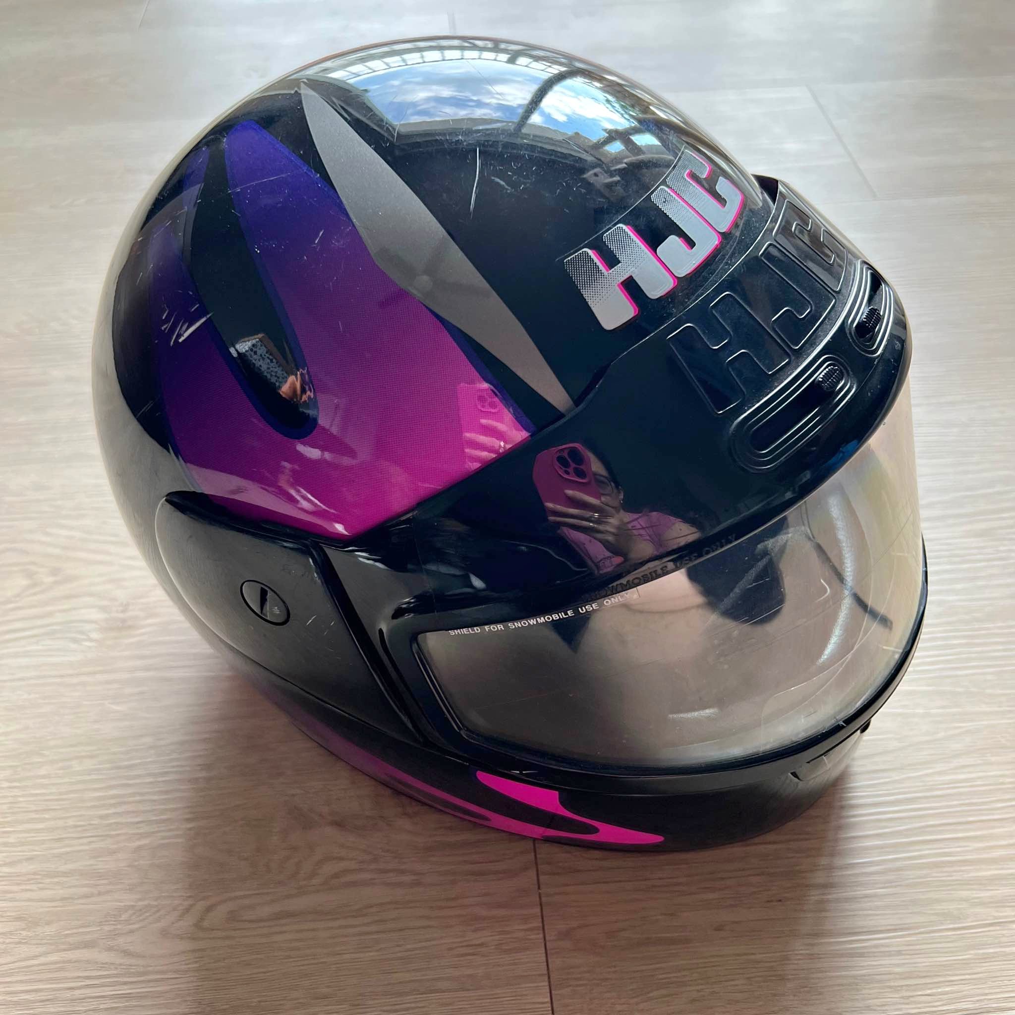 hjc ds-x1 helmet Solid Dual Sport Motorcycle The Iron Man Helmet Helmet Style: Half Helmet Its durable polycarbonate construction Size:13x19 in