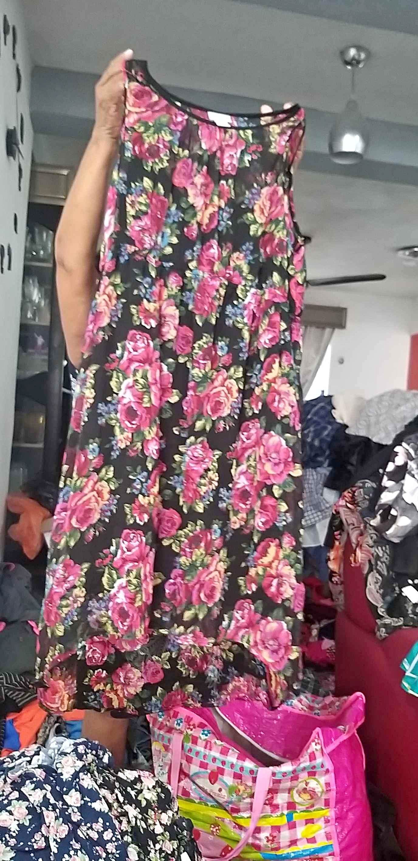 flower beach dress Confête Size:1X / N18 and a high side discount: Final Sale - Not Eligible For Return Carlotta Long Sleeve Mini