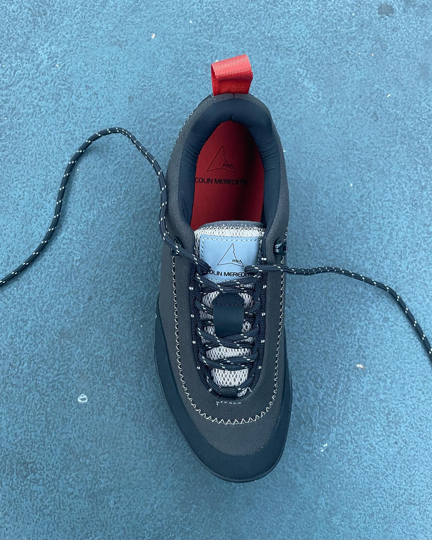 Roa and Colin Meredith have come together on an updated Cingino 