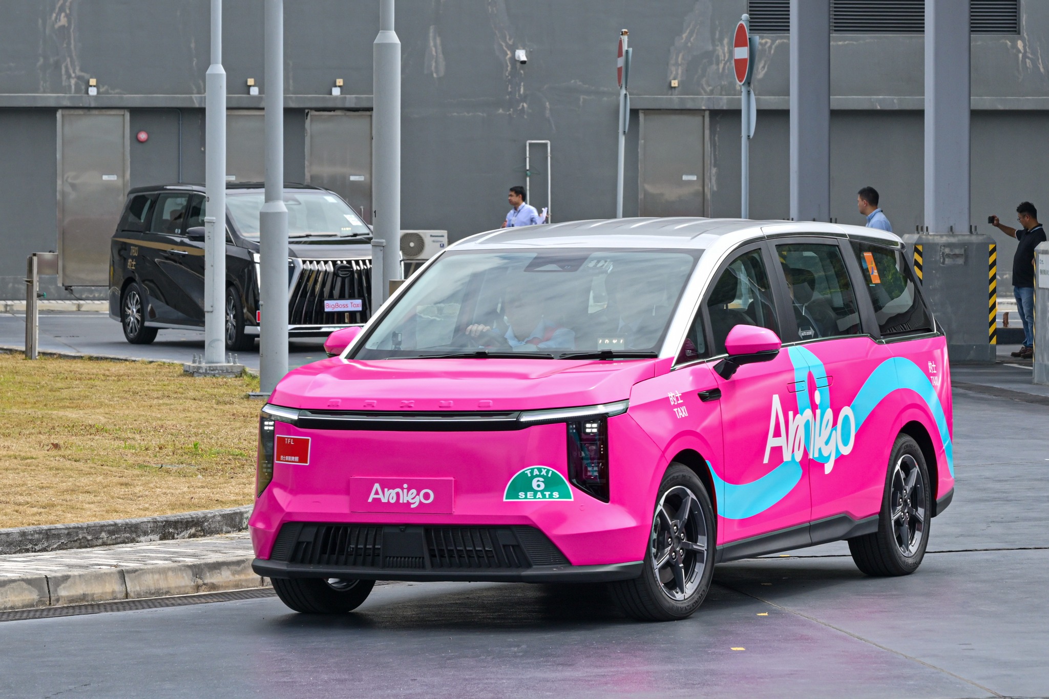 Brand Hong Kong - 香港的士車隊亮相🚕 ！五間獲選的士車隊營辦商即將陸續投入服務，合共提供逾3,500...