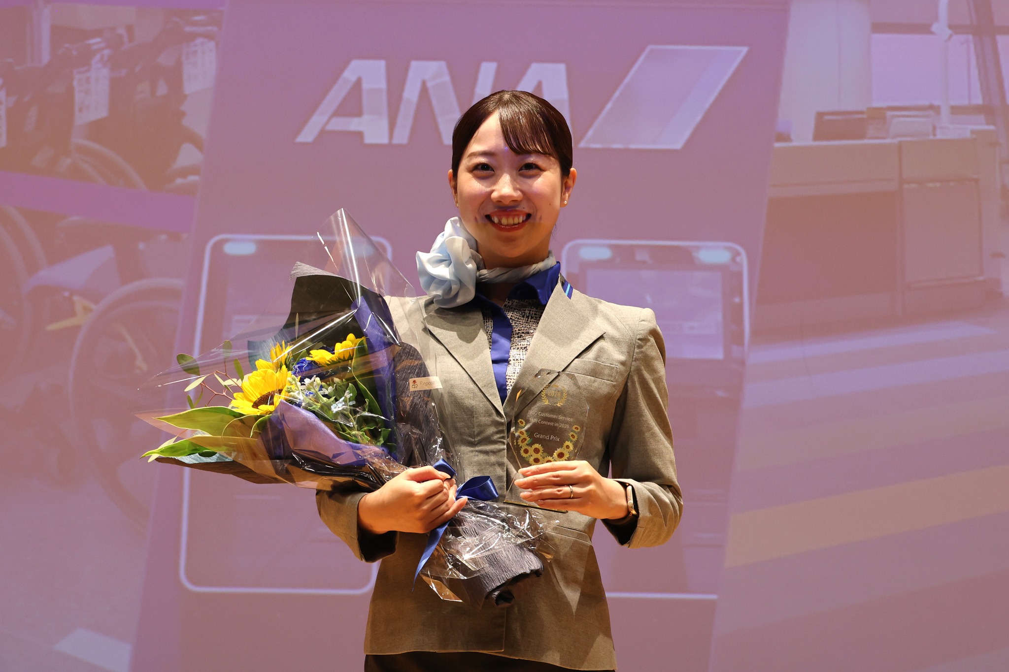 安室奈美恵さんの特別塗装機「AMURO JET」就航♪／ おはようございます