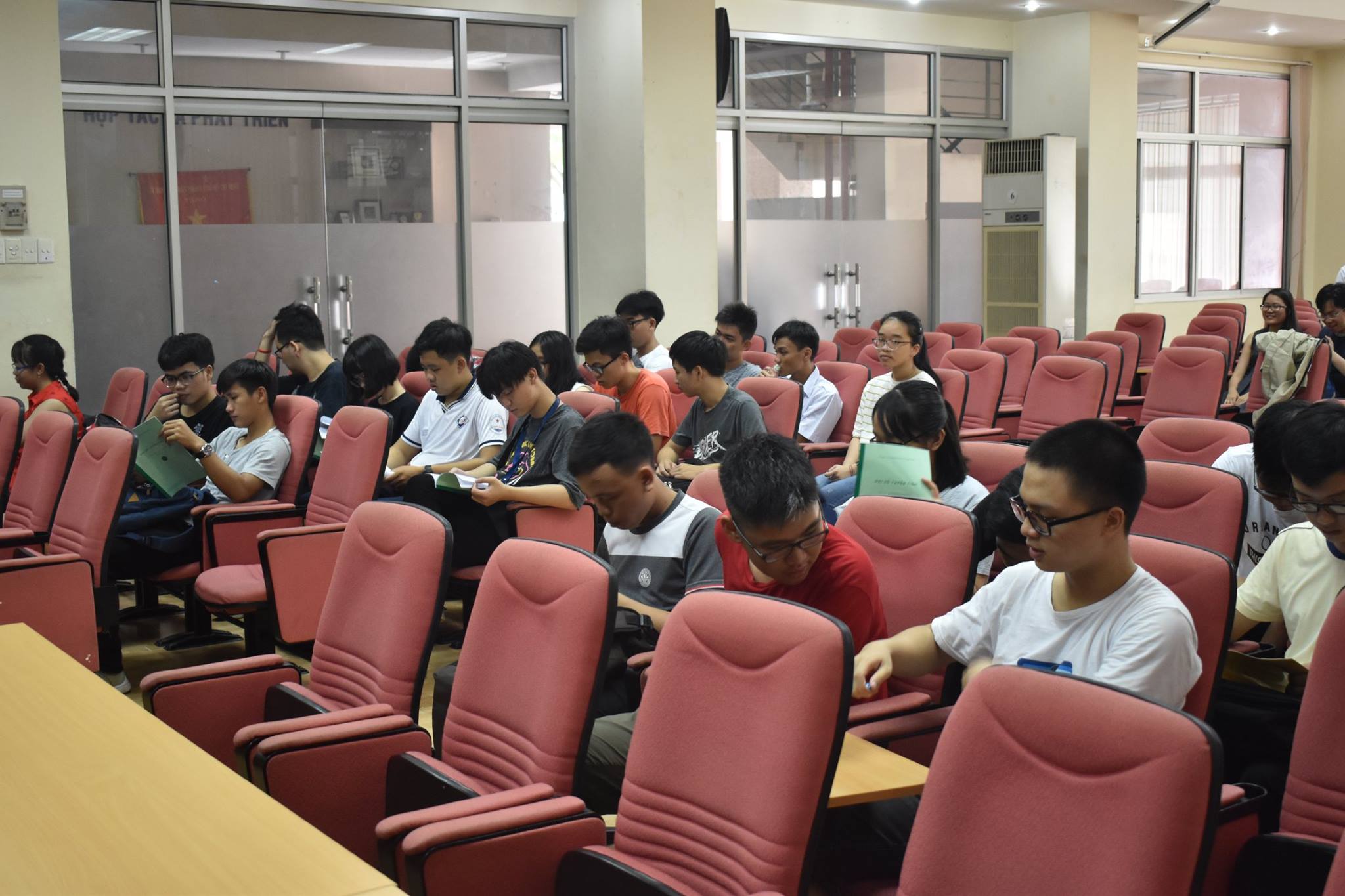 PiMA - Projects in Mathematics and Applications