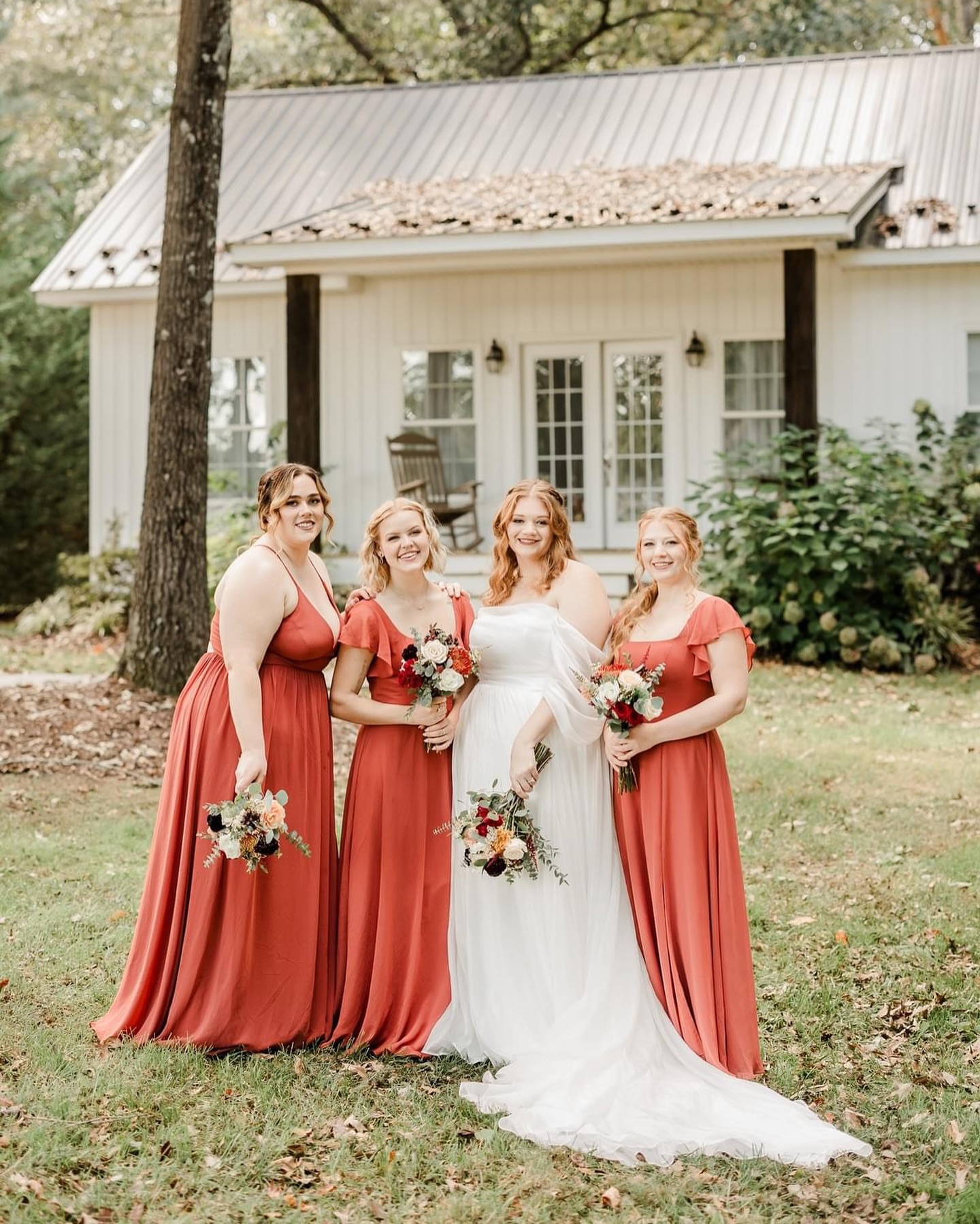 sedona sunset bridesmaid dress My brides were choosing Verona for their wedding colors before @brides declared it the wedding color of the year! I love it so much! #rvaweddings #veronasunset Size:18 - 24 Months Bolthouse Farms Chunky Blue sequin short dress Sunset coral Available in Coral Sunset