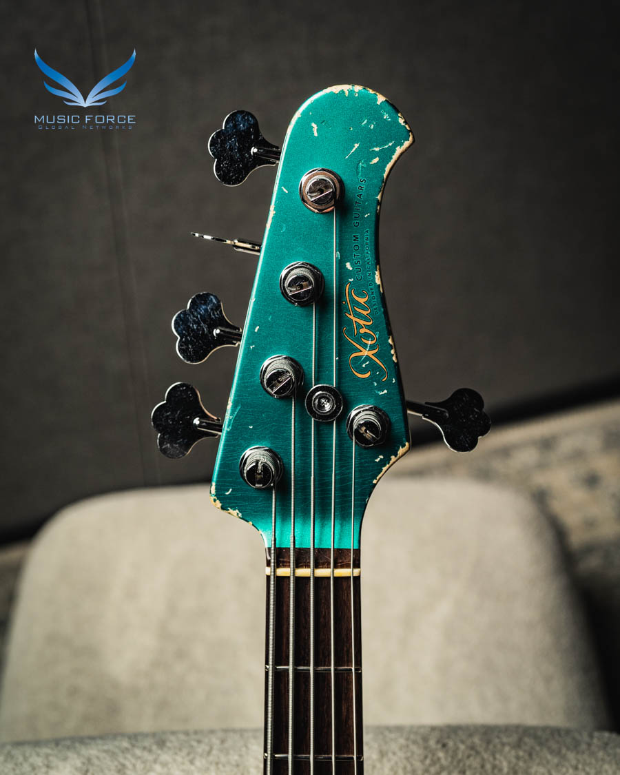 Xotic XJ-1T 5 String Heavy Aged - Sherwood Green over 3 Tone Burst