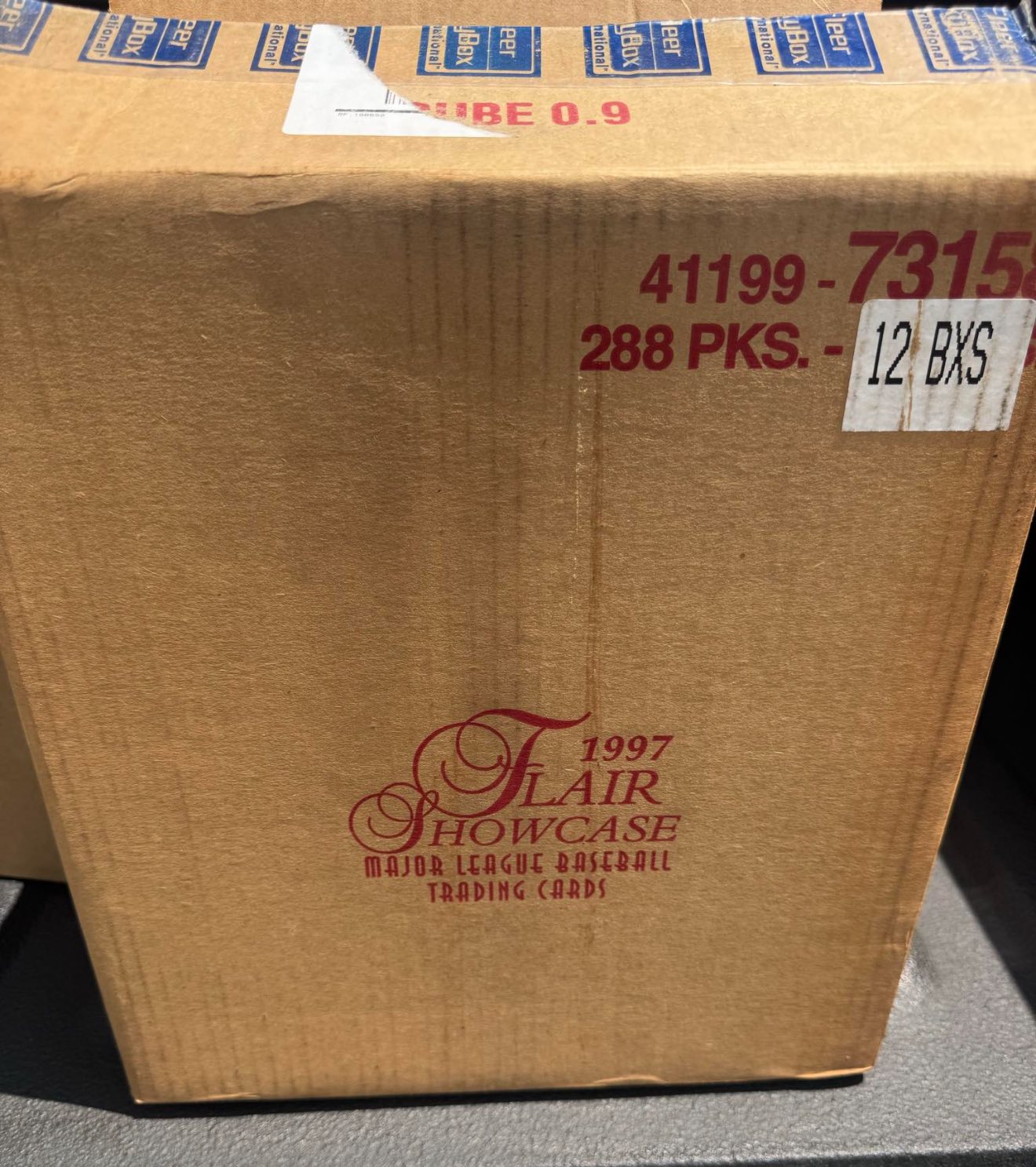 MLB 1997 Flair Showcase 箱 フレアショーケースFLEER 【公式通販】
