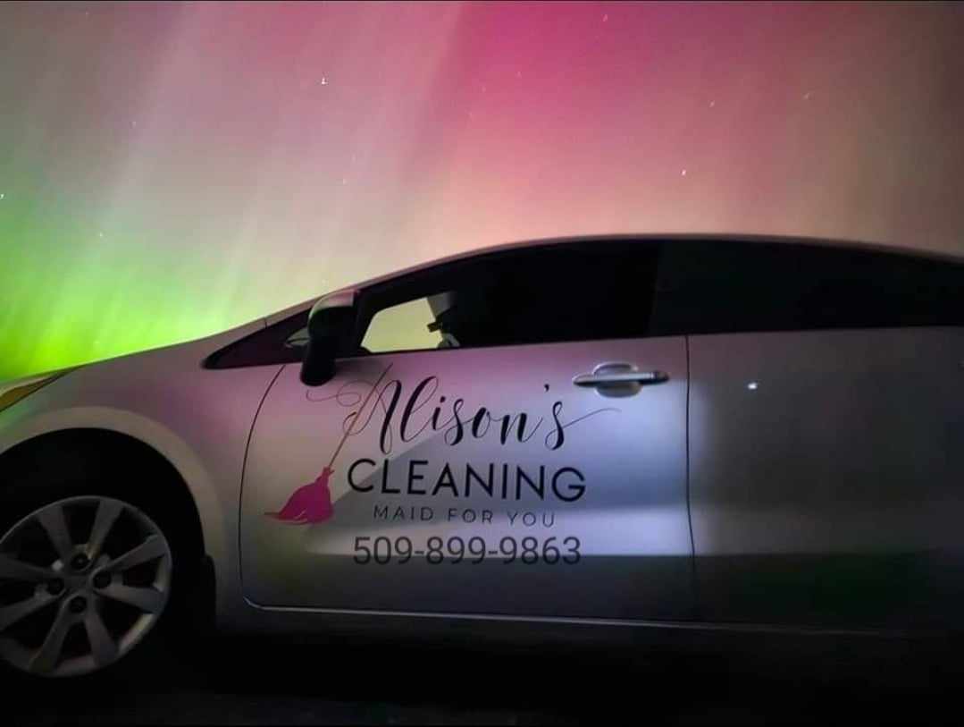 Caught this awesome photo back... - Alison's Cleaning Service | Facebook