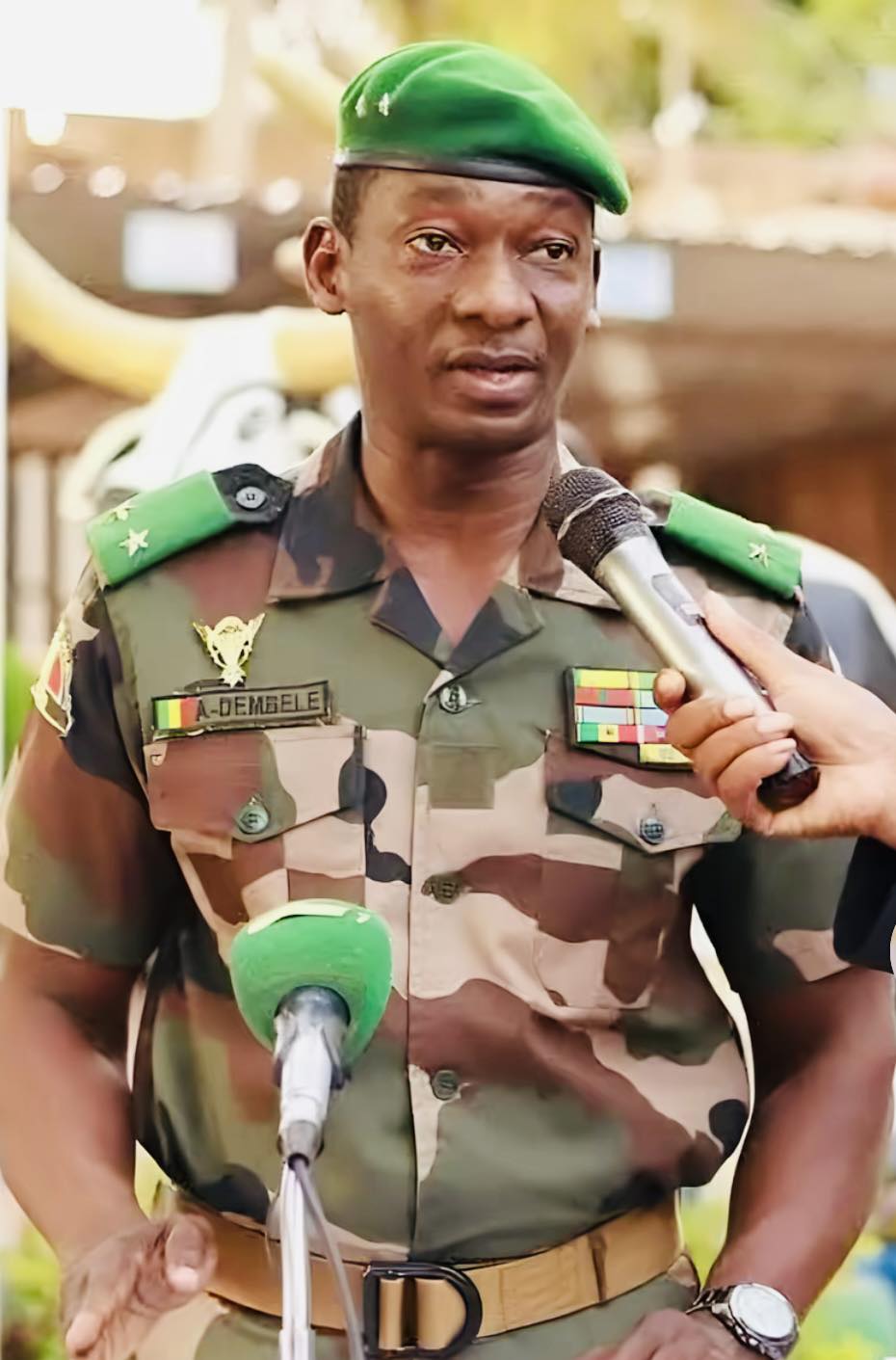 Walaha Momo - Le Général de brigade Abass Dembélé est un... | Facebook
