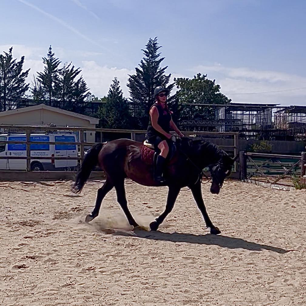 Marie Rutter-Lindsell (@marie.rutterlindsell) • Facebook, Connect with ...