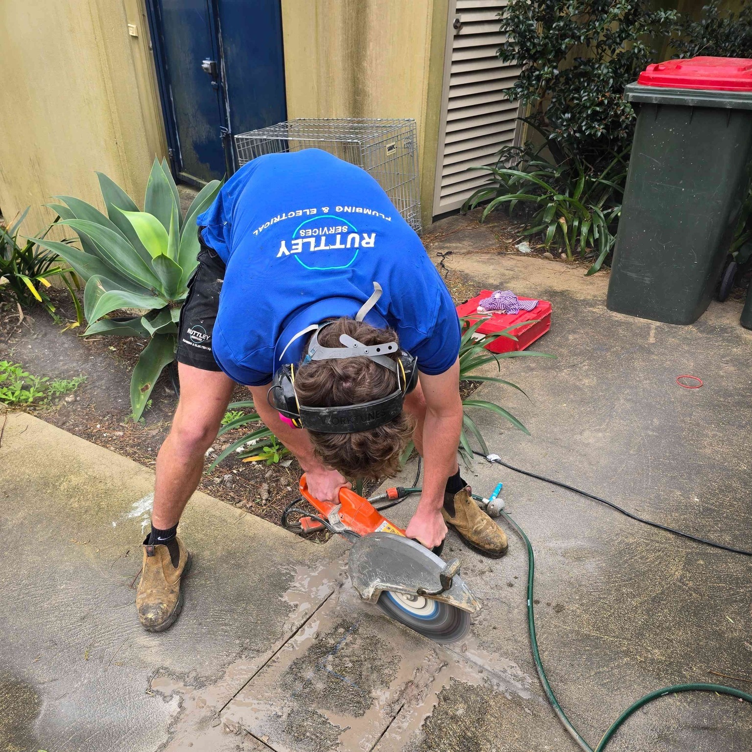 Ruttley Services - Plumbing and Electrical