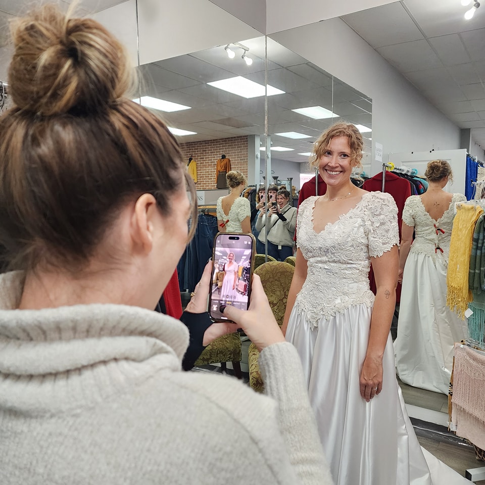 Who can use donated vintage wedding dresses in Twin Cities?
