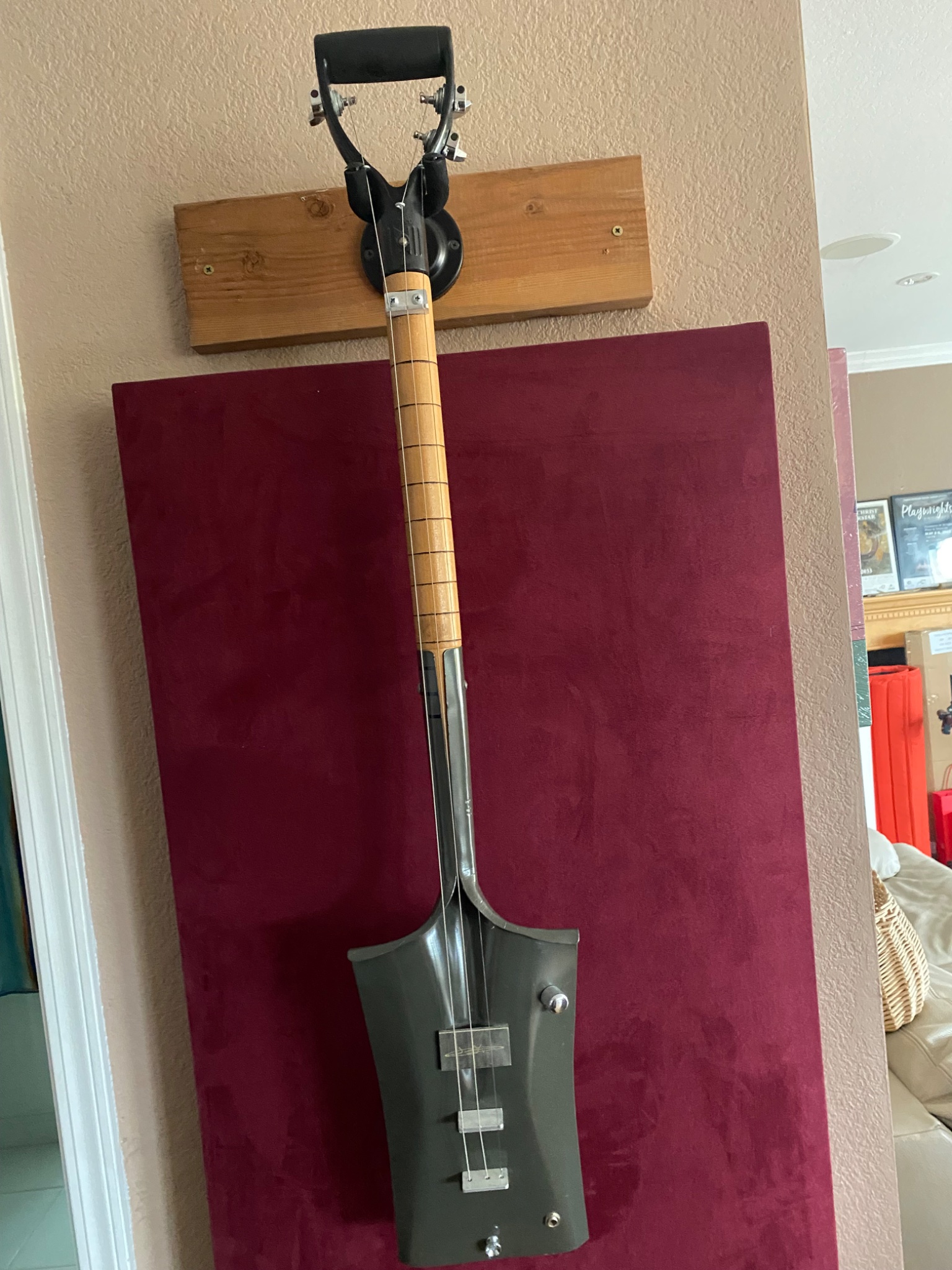 Justin Johnson 3 String Shovel Guitar - Electric Guitars | Facebook ...