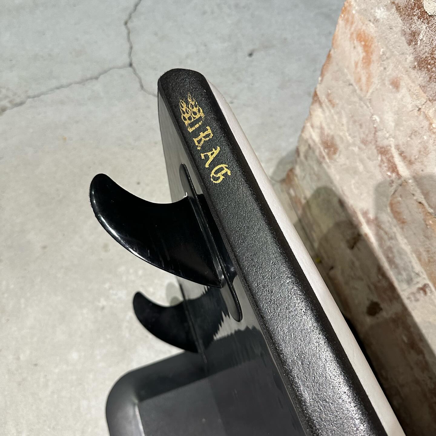 46” Drag Speed McDraggit - $200 Twin fin (comes with fins) Polypro