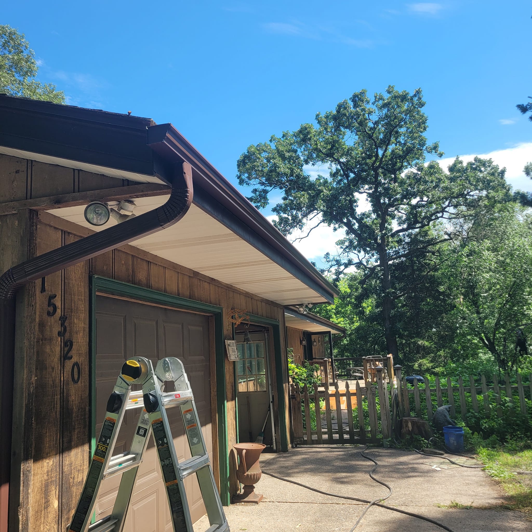 Countryside Seamless Gutters | Hugo MN