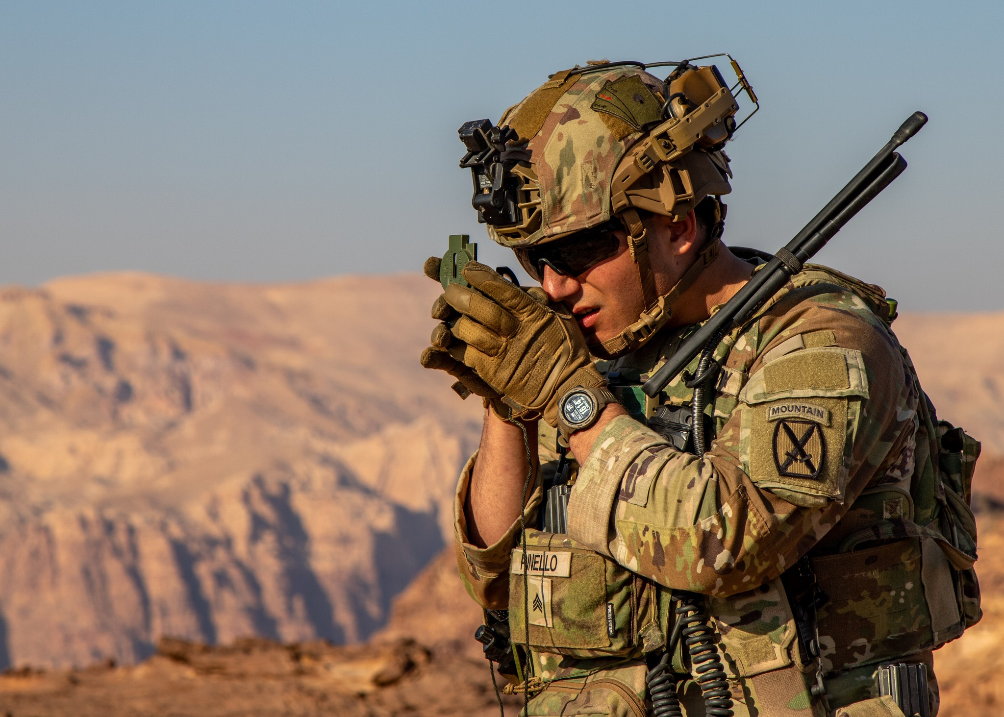 Soldiers assigned 2-22 Infantry Regiment, 10th Mountain Division