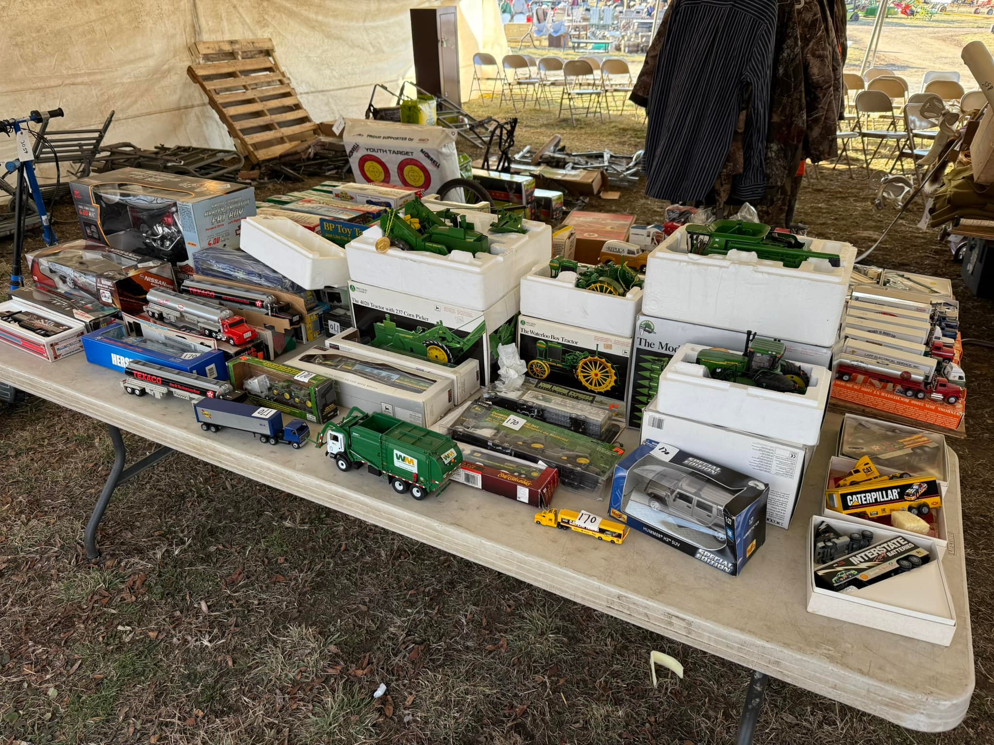 Gordonville Mud Sale | Gordonville PA